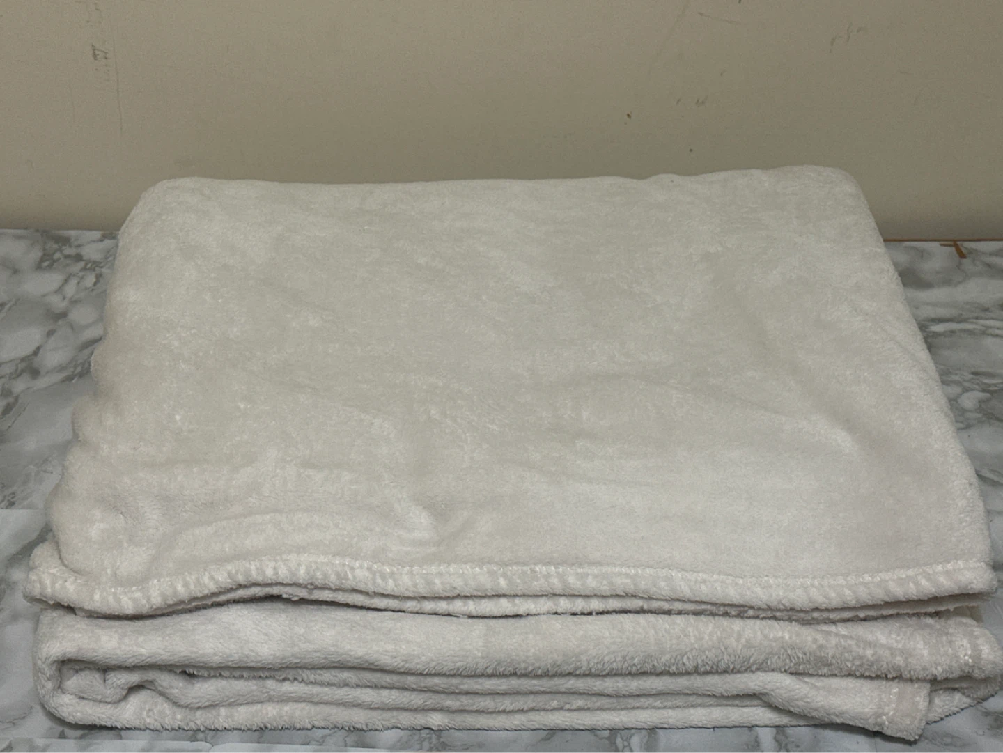 Hometrends Fleece Throw Blanket - photo 2