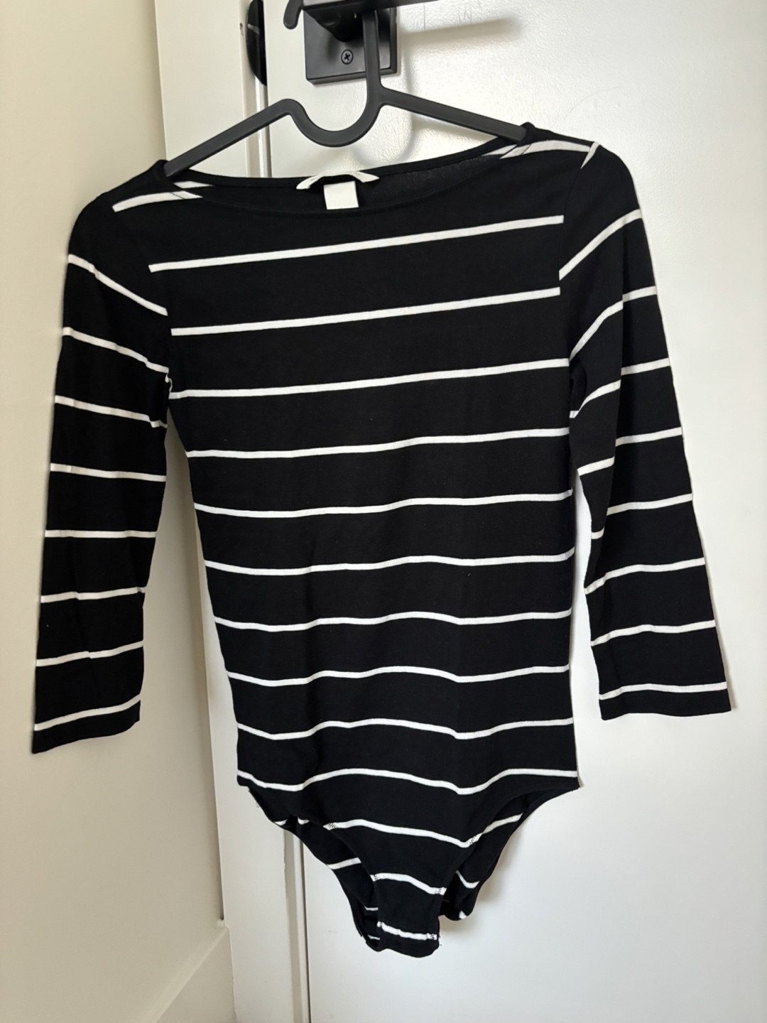 H&M Striped Long Sleeve Bodysuit