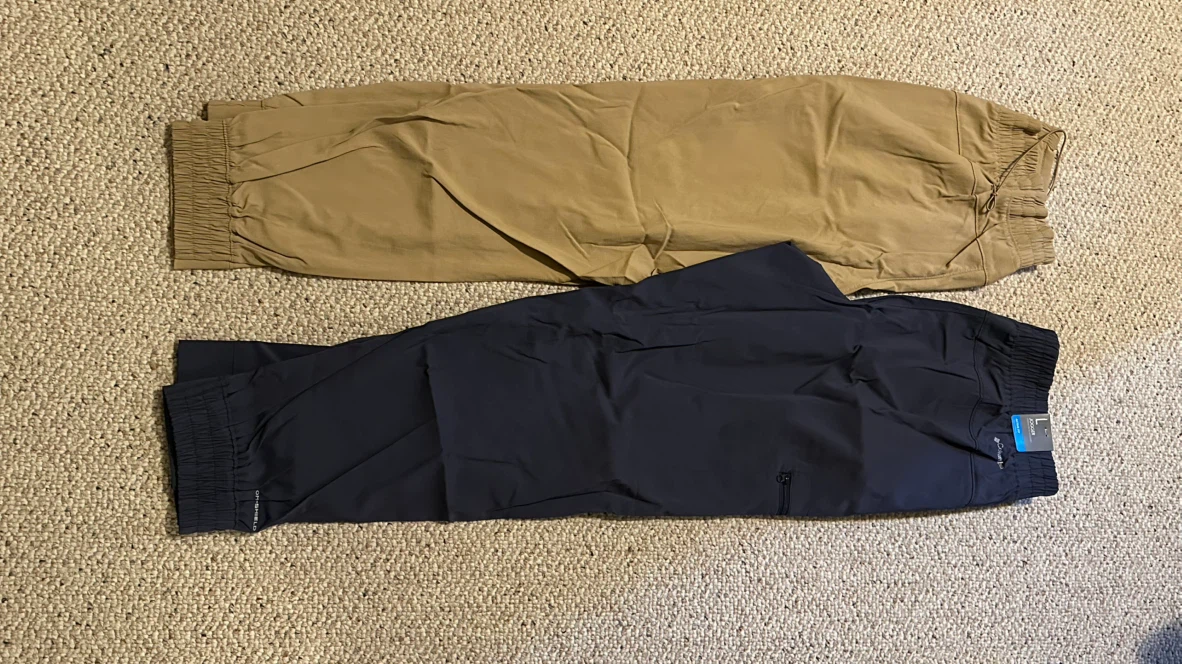 Columbia Jogger Pants - Tan & Navy