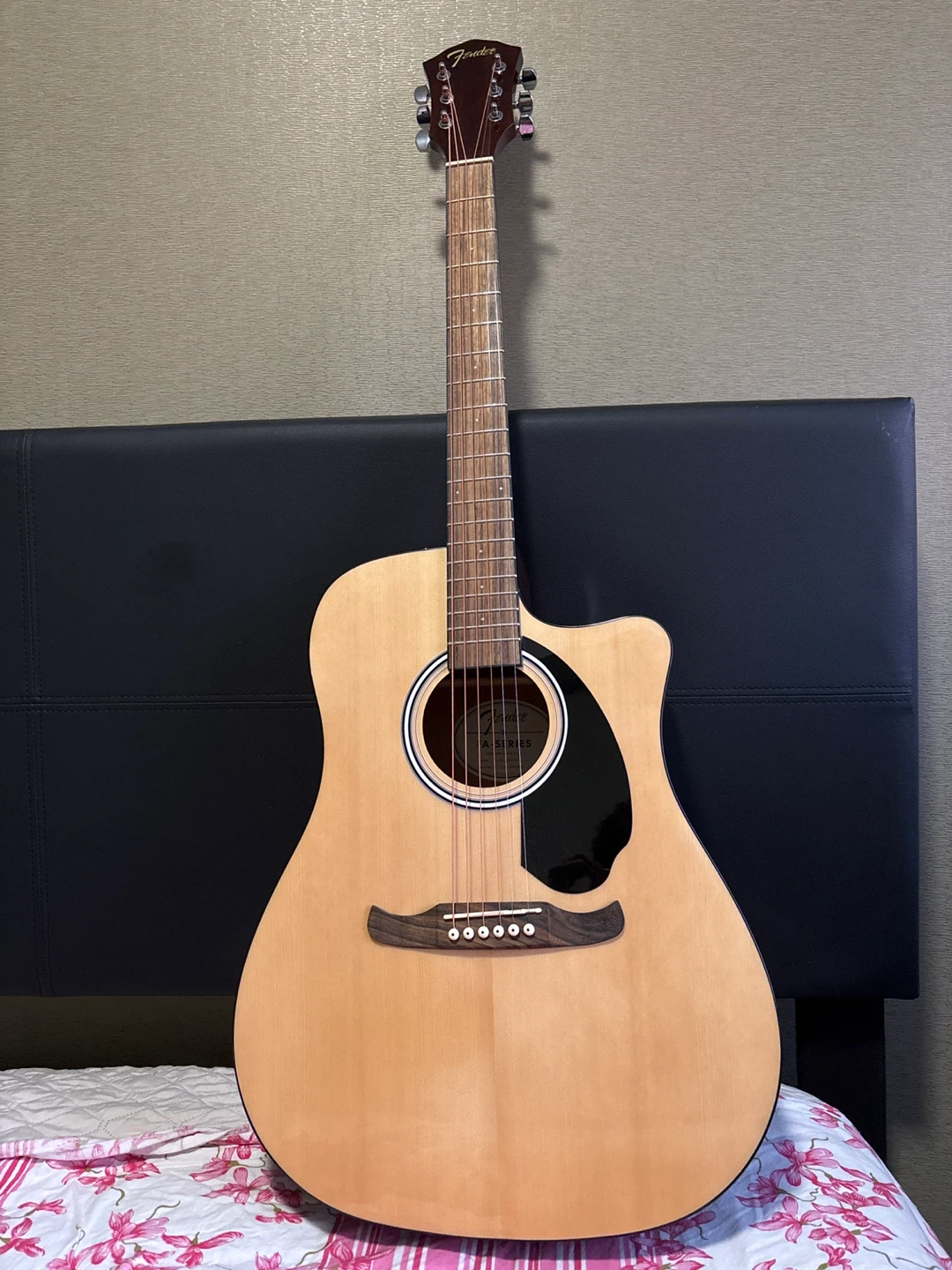 Fender FA-Series Acoustic Guitar with Gig Bag