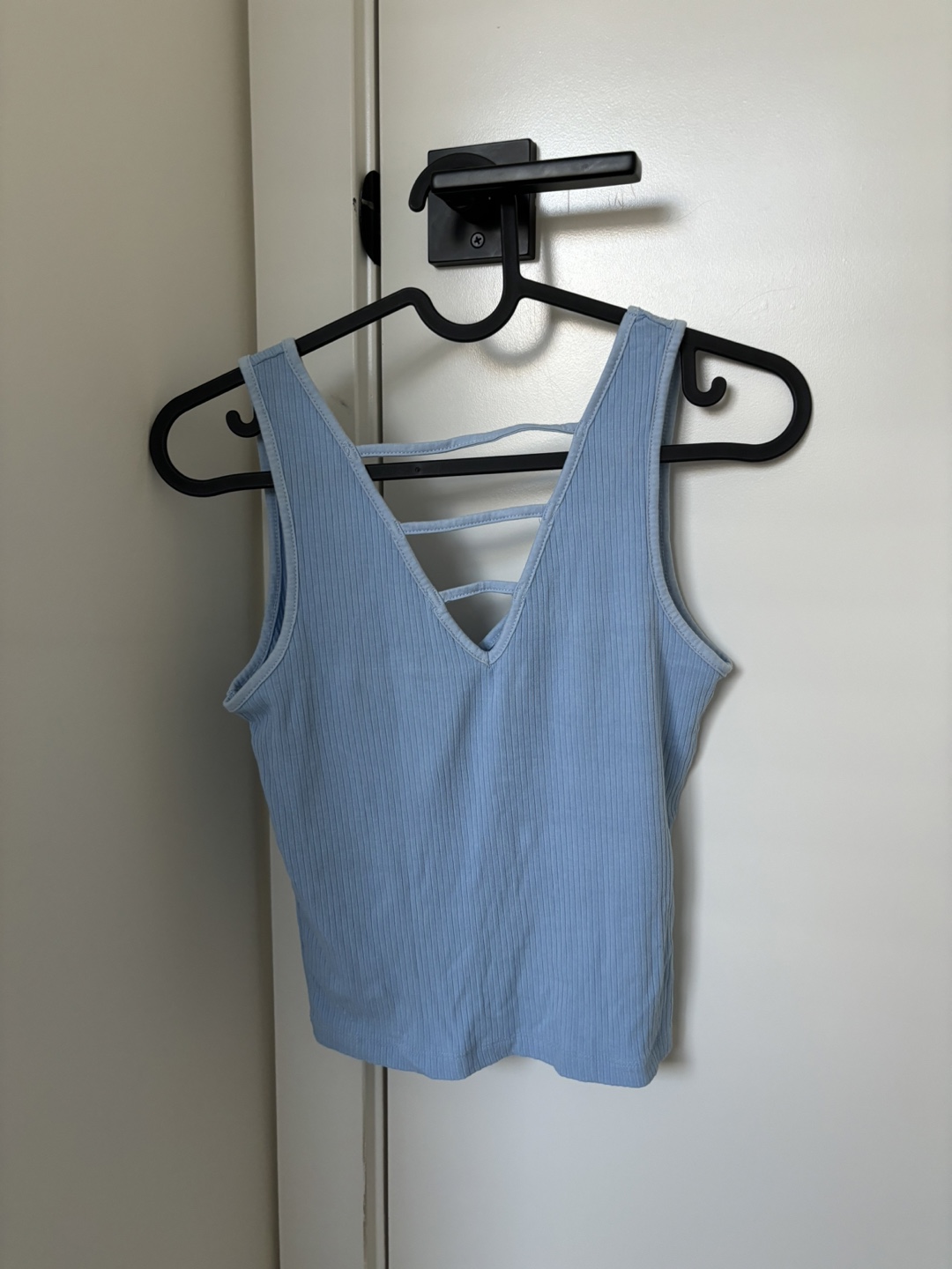 6ixty8ight Blue Ribbed Tank Top - Small
