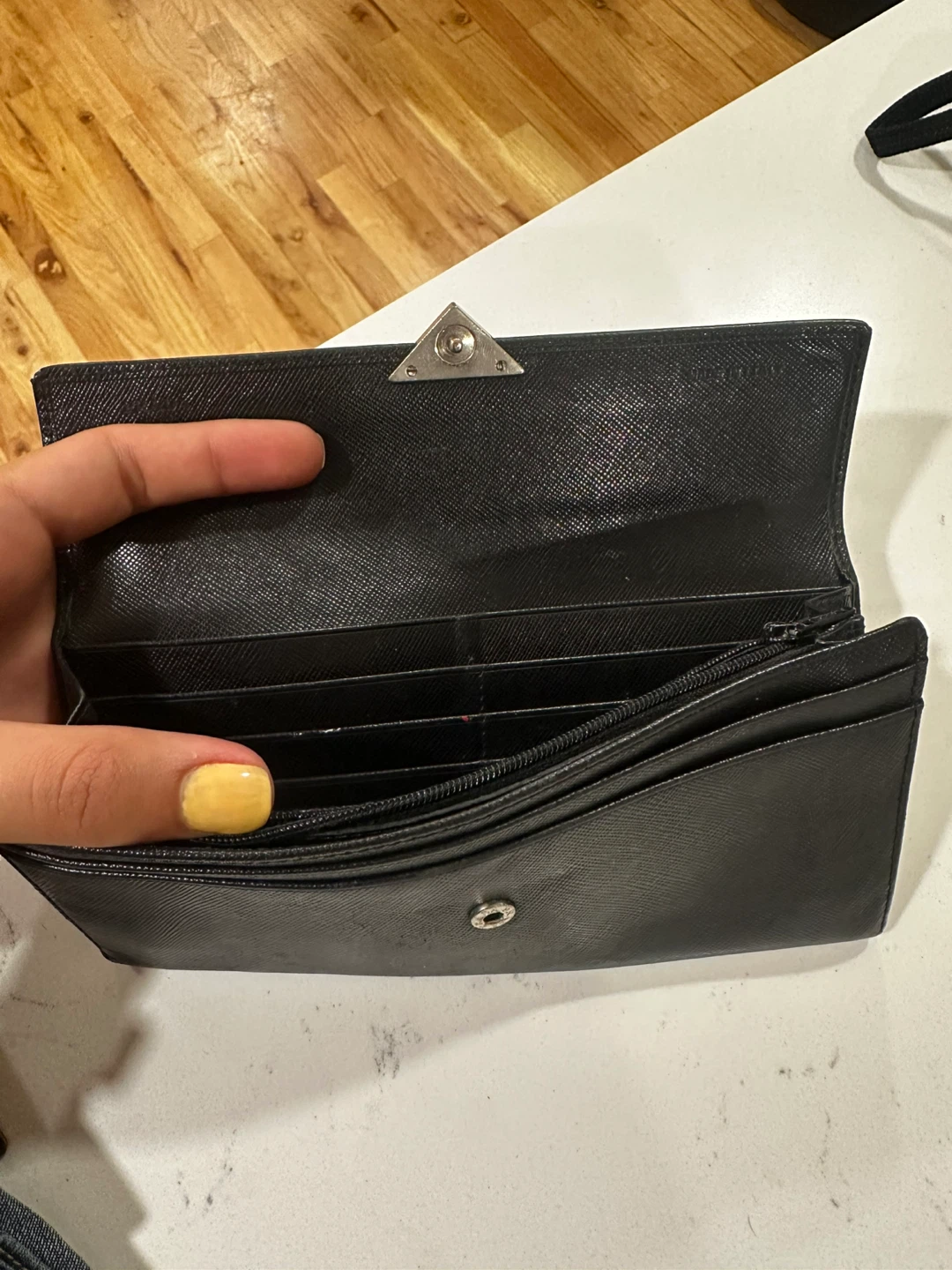Prada Black Saffiano Leather Wallet - photo 2