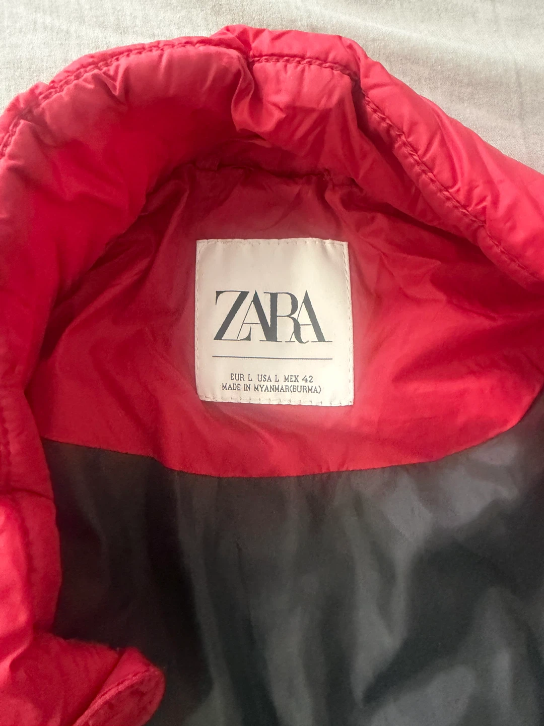 ZARA Red Puffer Vest - photo 2