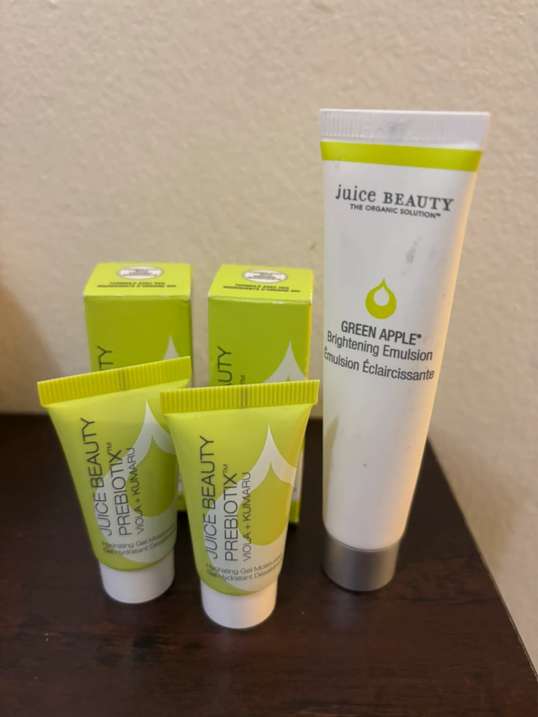 NEW-3 piece LOT-Juice Beauty Travel Set
