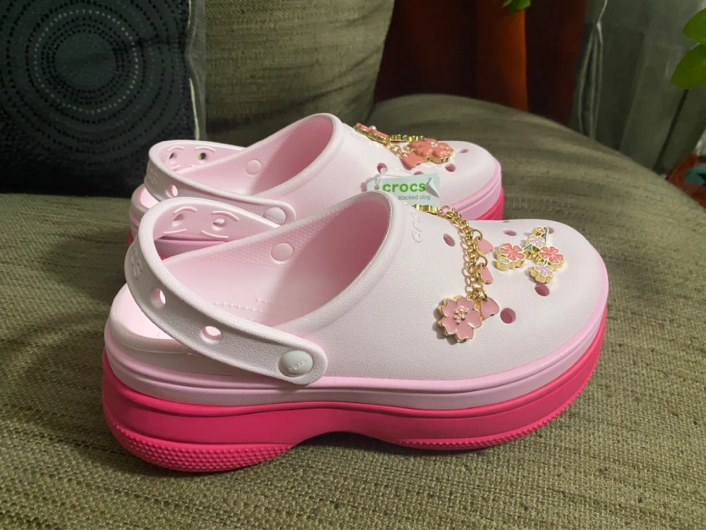 Crocs Classic Stacked Clogs Pink Cherry Blossom Charms - photo 3