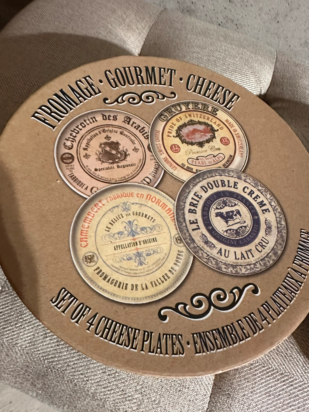 Set of 4 Gourmet Cheese Plates plus 8 side plates - photo 4