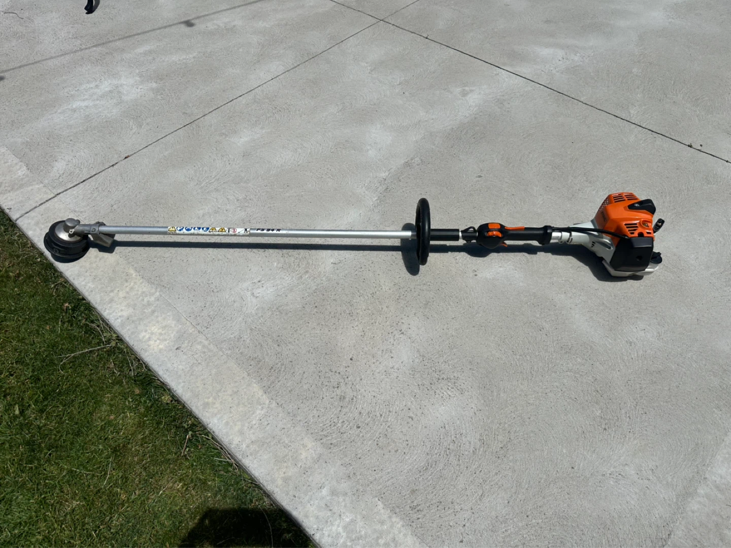 Stihl Grass Trimmer - photo 2