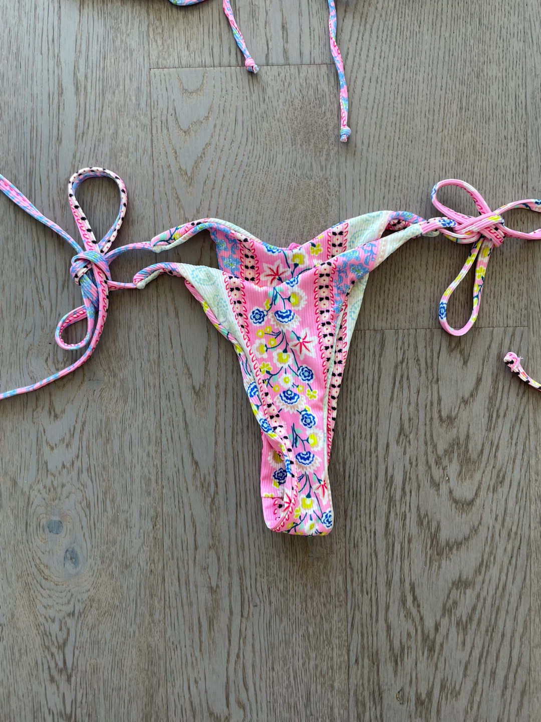 Brand new, Pink Floral Bikini Set, size s - photo 3