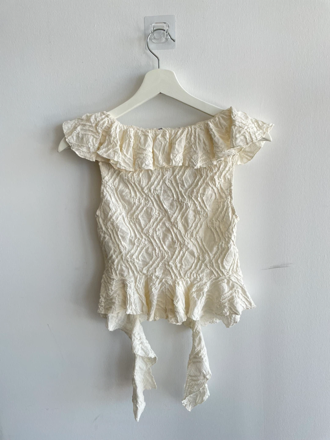 Cream Ruffle Top and Balloon Skirt Set, size S - photo 3