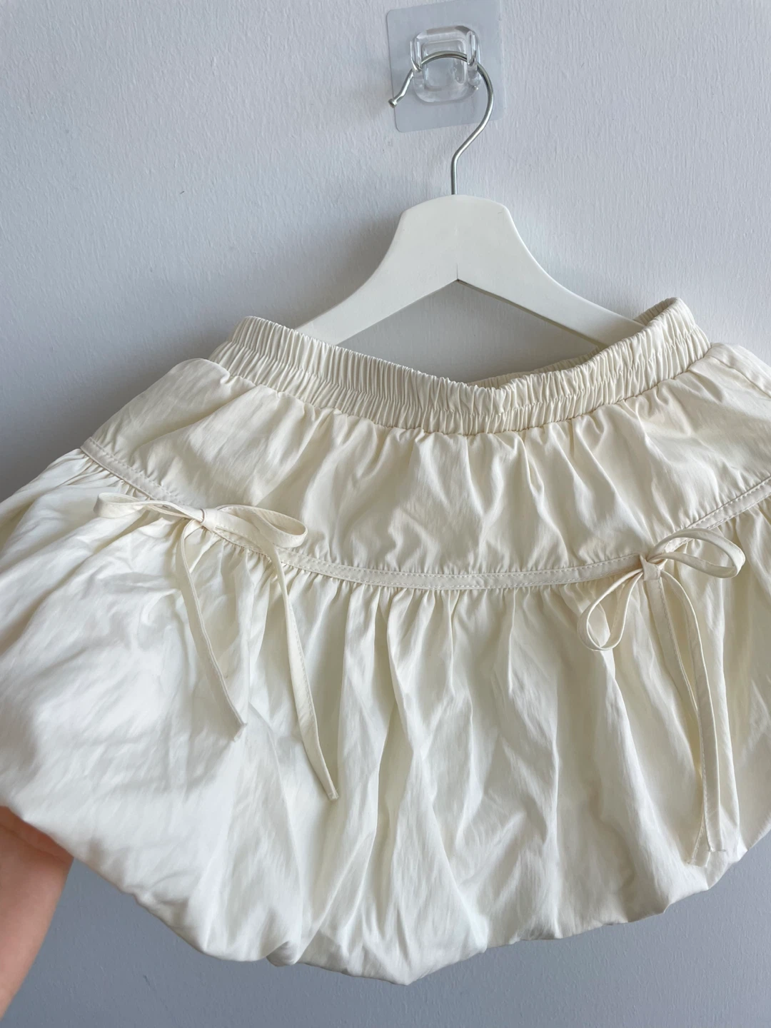 Cream Ruffle Top and Balloon Skirt Set, size S - photo 5