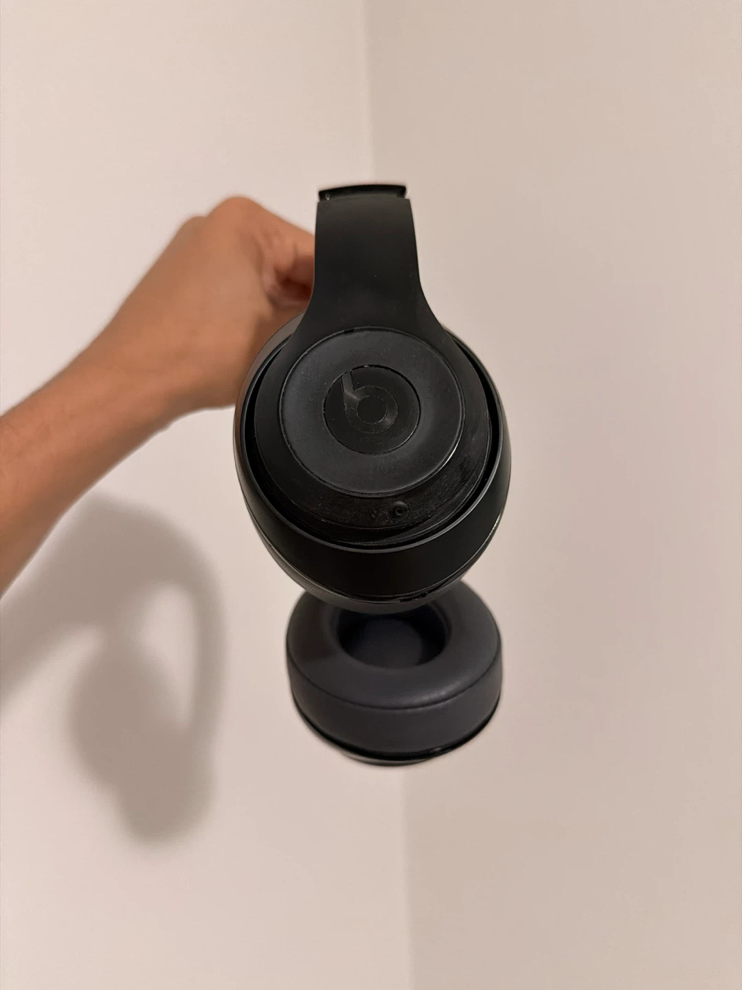 Beats Solo 3 Wireless Headphones with case - photo 4