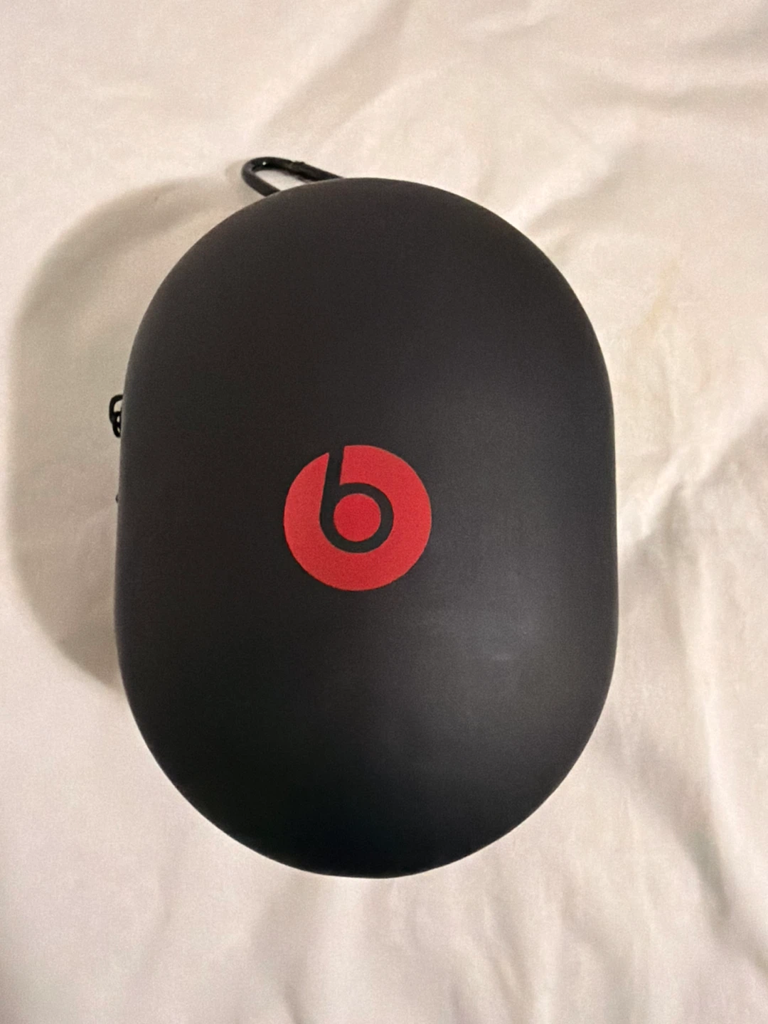 Beats Solo 3 Wireless Headphones with case