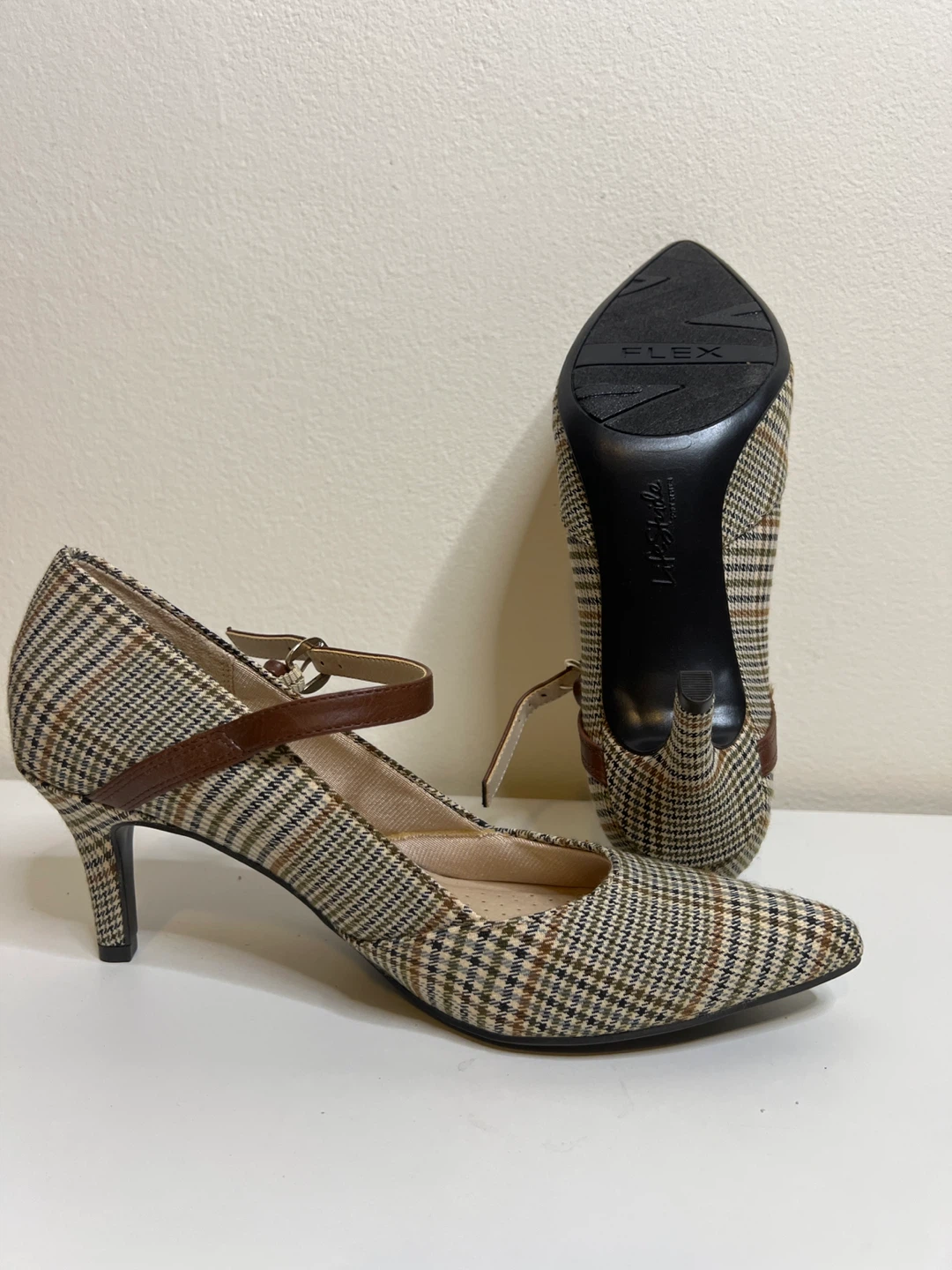 LifeStride Plaid Mary Jane Heels - photo 3