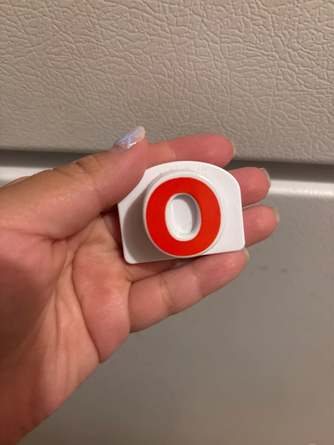 White Letter O Fridge Magnet⚽️