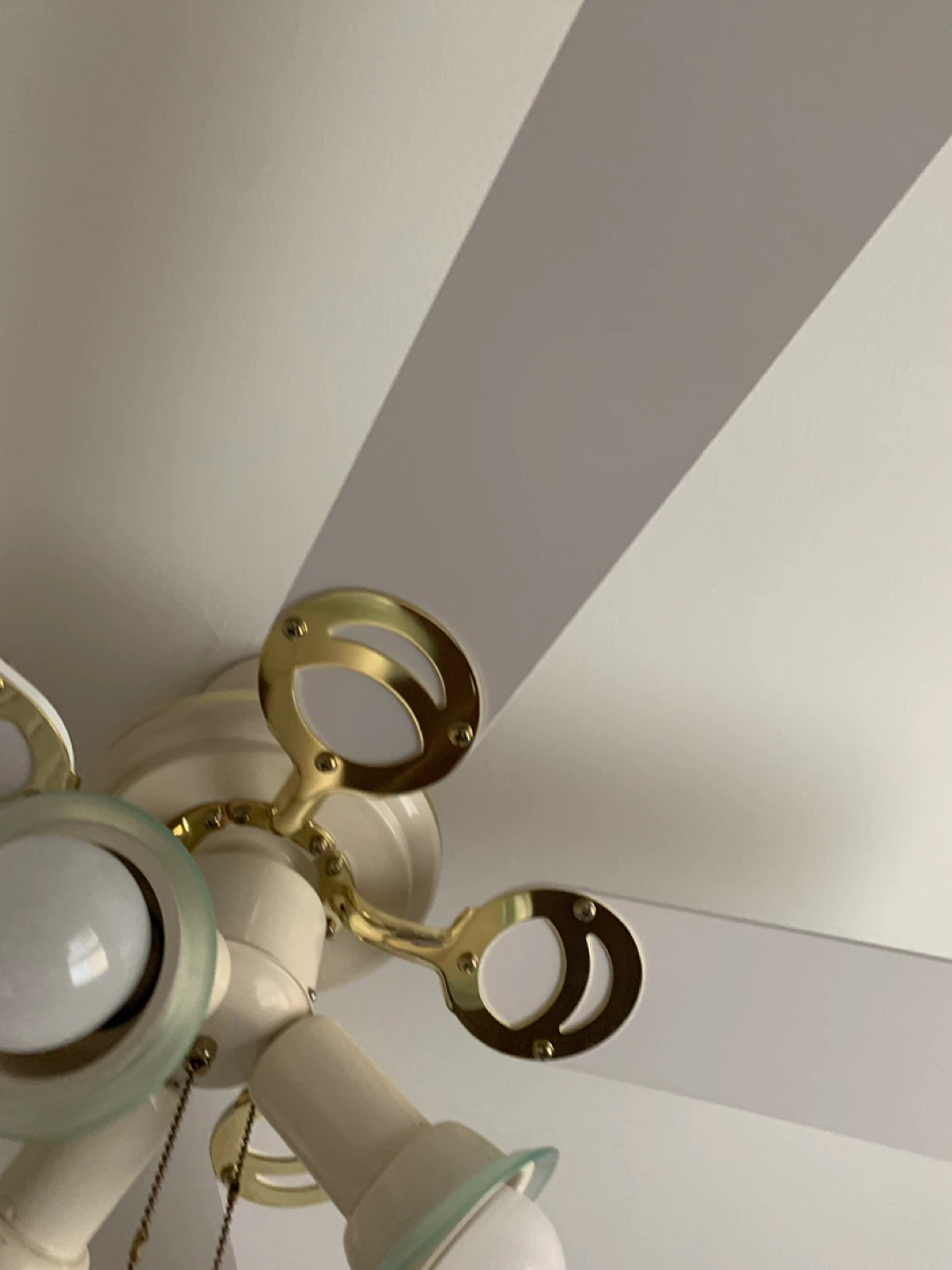 Cream Ceiling Fan with Lights - photo 4