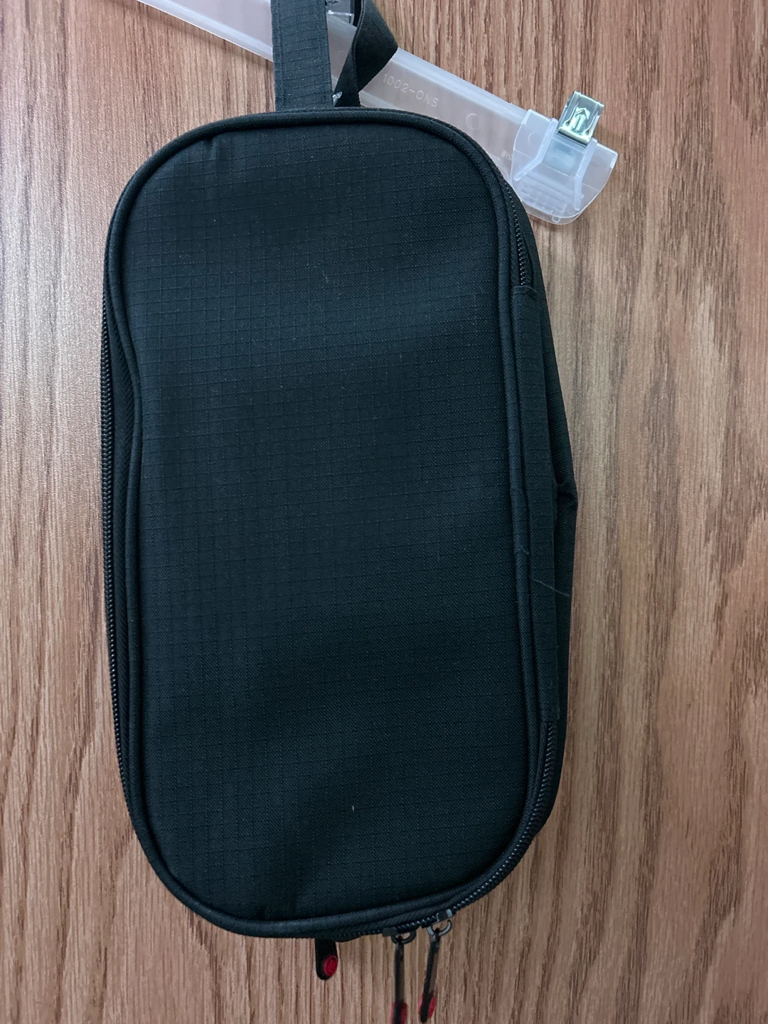 ⚽️ Black Travel Toiletry Bag - photo 2