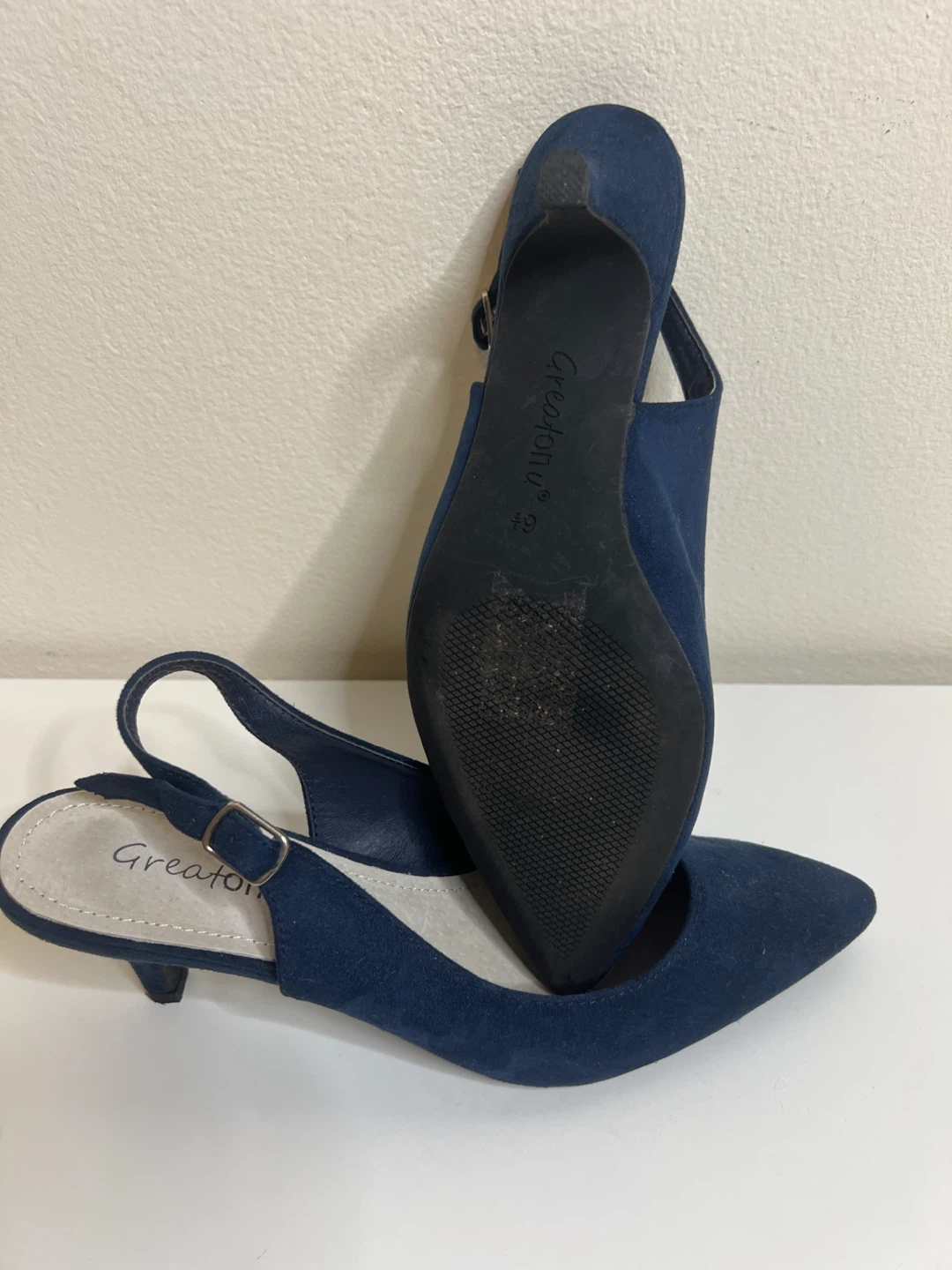 Greaton u Women's Navy Blue Suede Slingback Heels