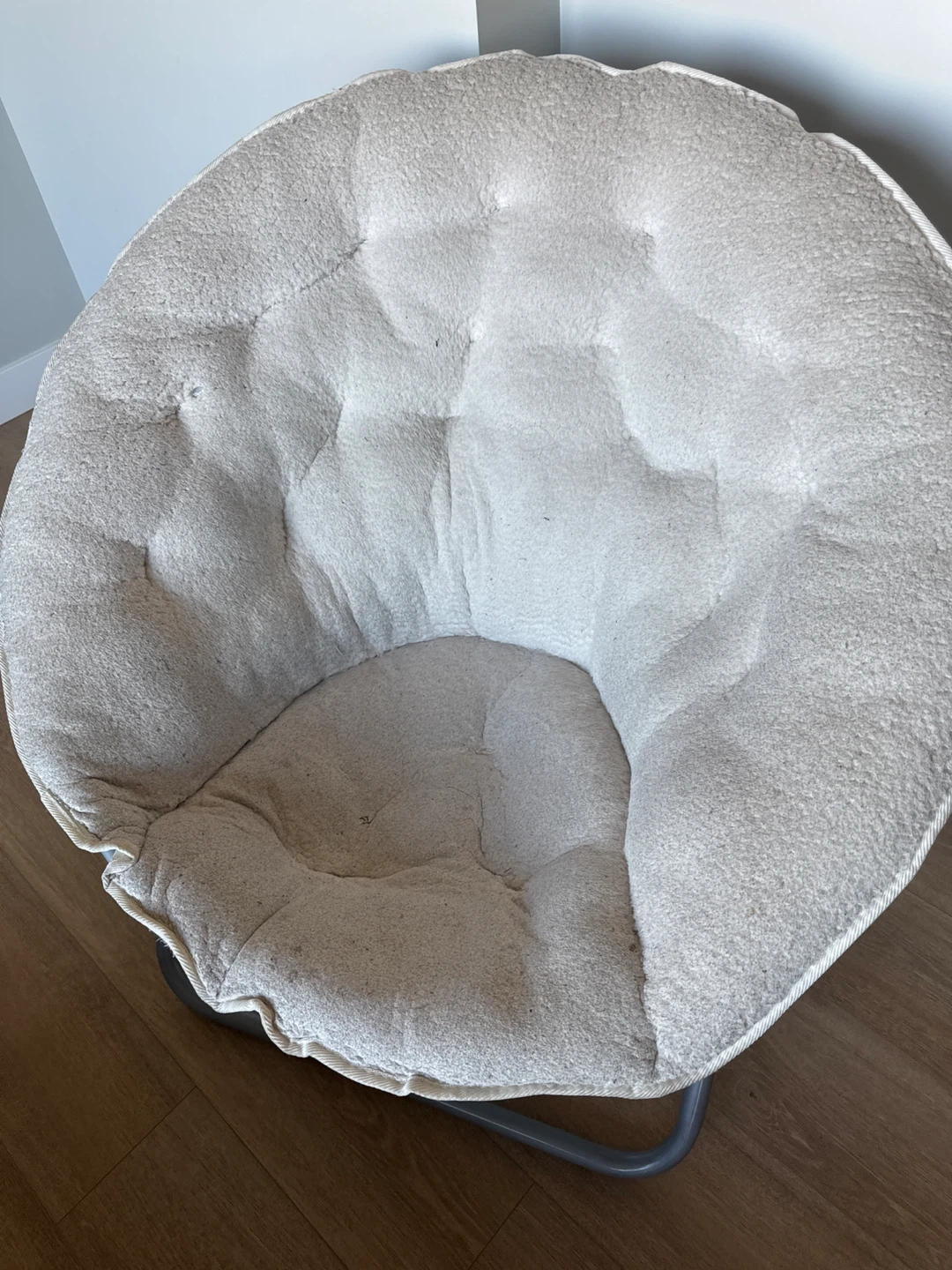 Moon Chair