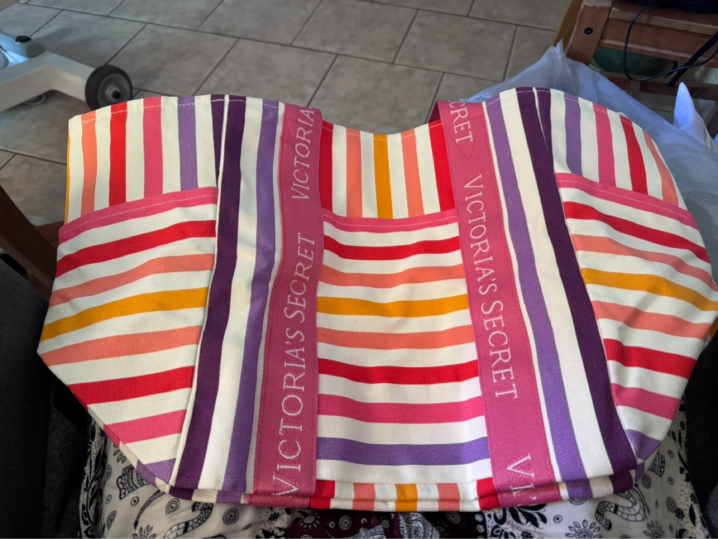 Victoria's Secret Striped Tote Bag - photo 2