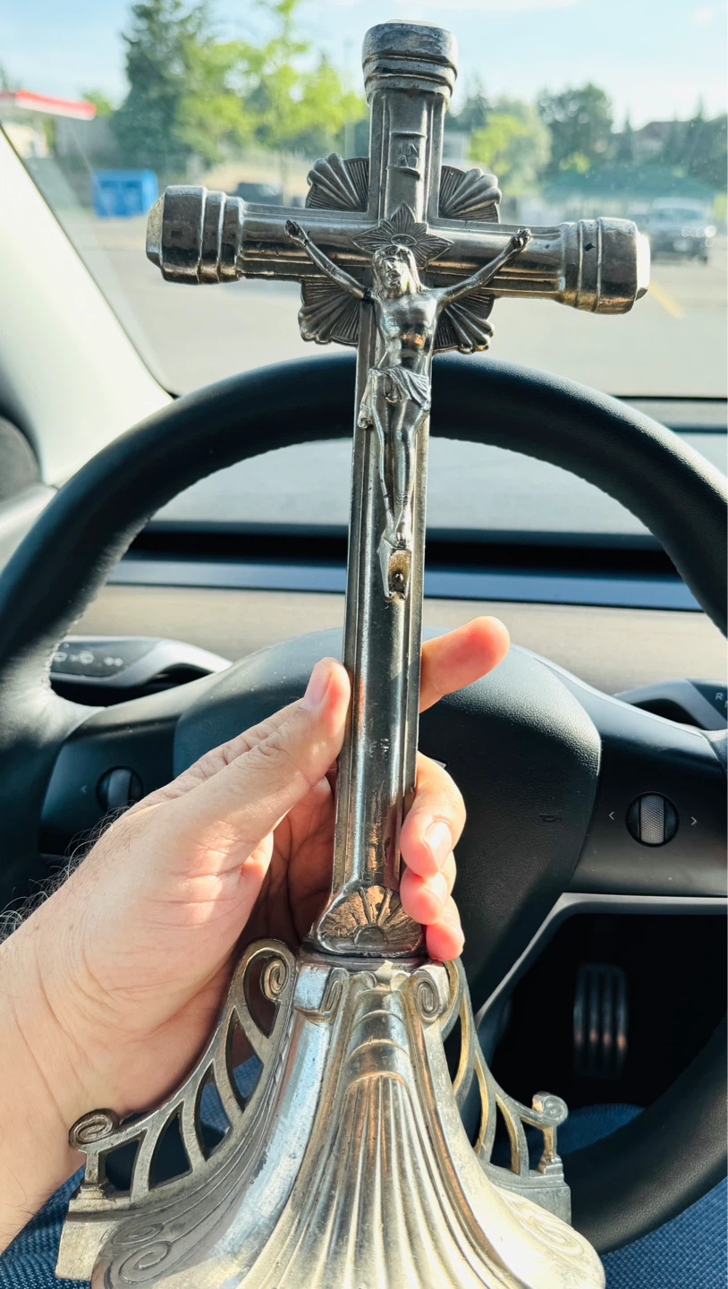 Vintage Crucifix (made of metal)