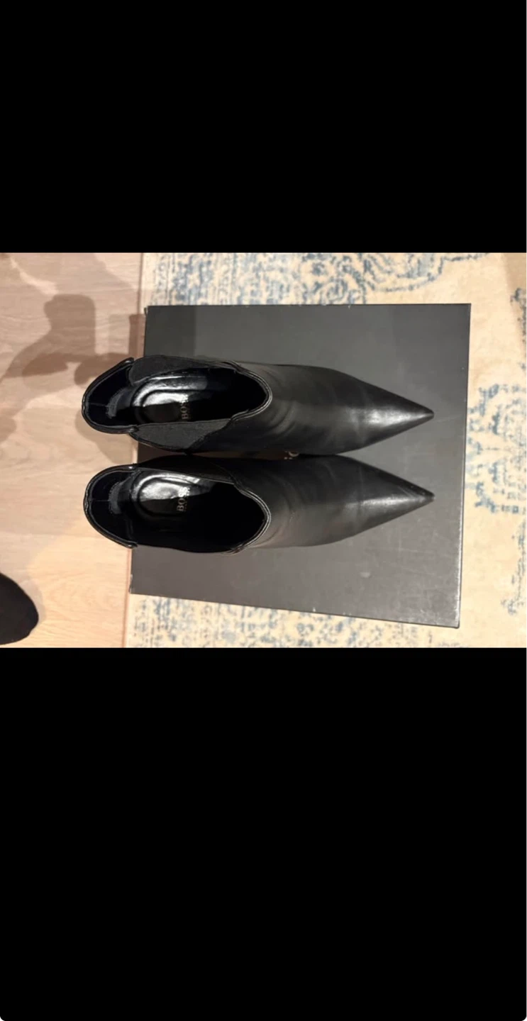 US 9 - BOSS Hugo Boss Black Leather Ankle Boots