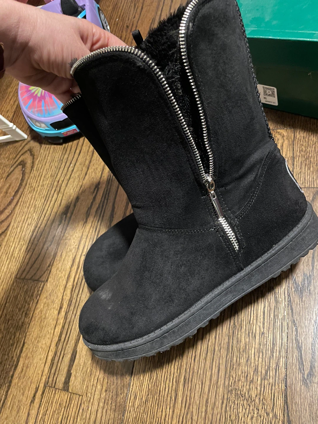 White Mountain Black Suede Boots with Zipper