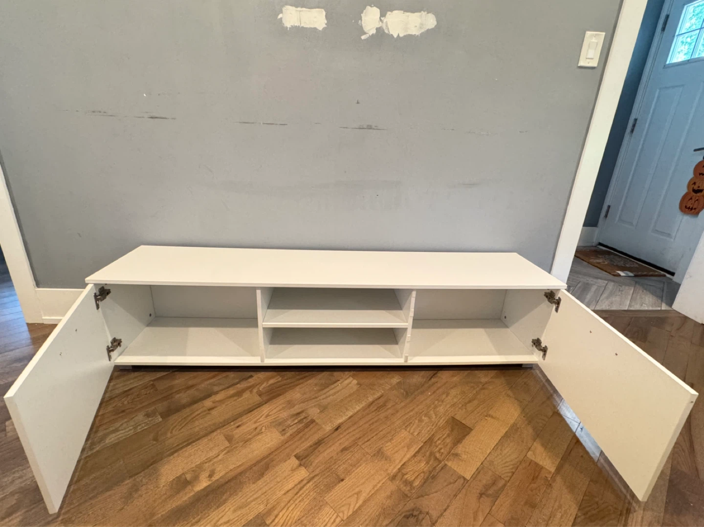 Tv stand - photo 2