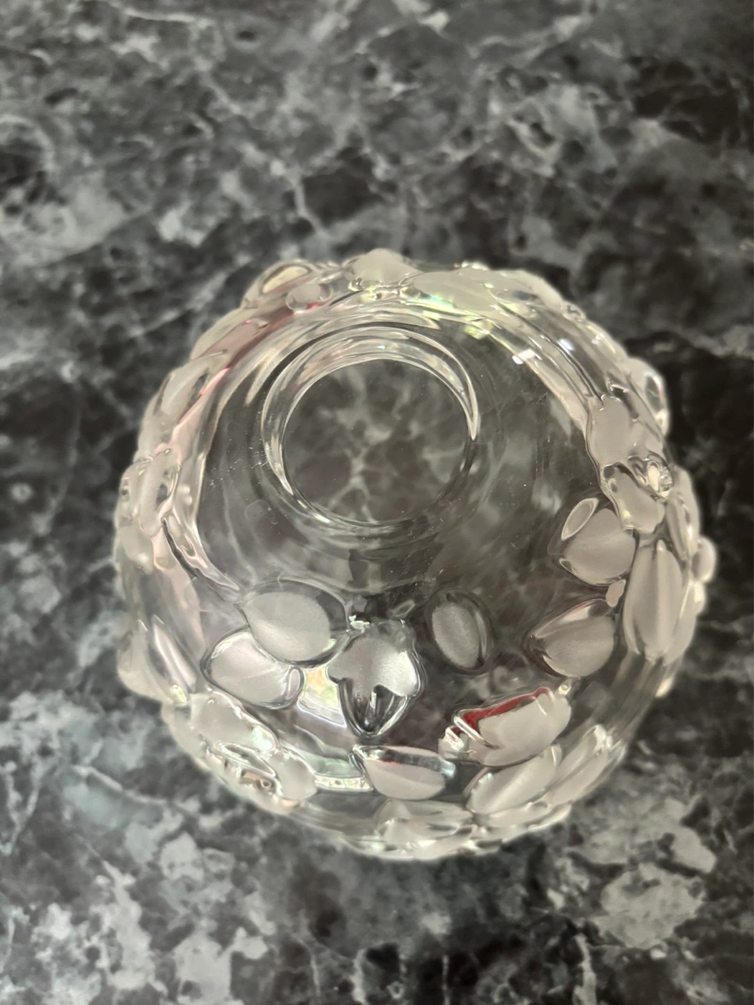 ⚽️Vintage Clear Glass Embossed Rose Bowl - photo 2