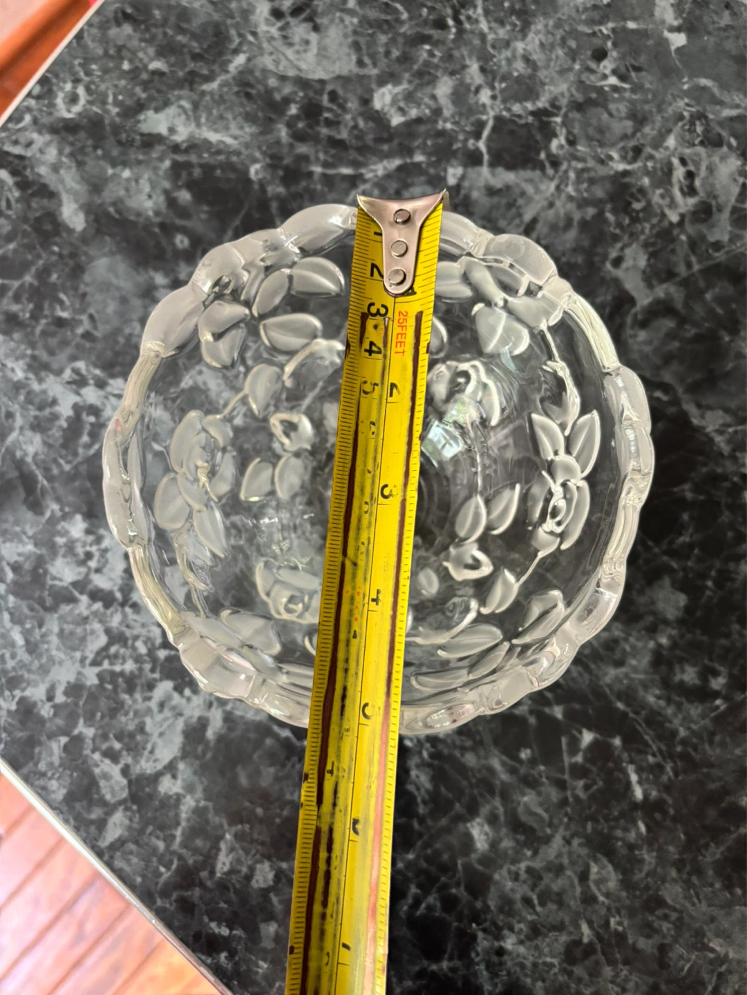⚽️Vintage Clear Glass Embossed Rose Bowl - photo 4