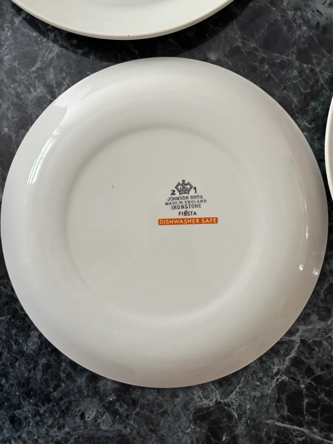 ⚽️Set of 4 Johnson Brothers Ironstone Fiesta Dinner Plates - photo 3