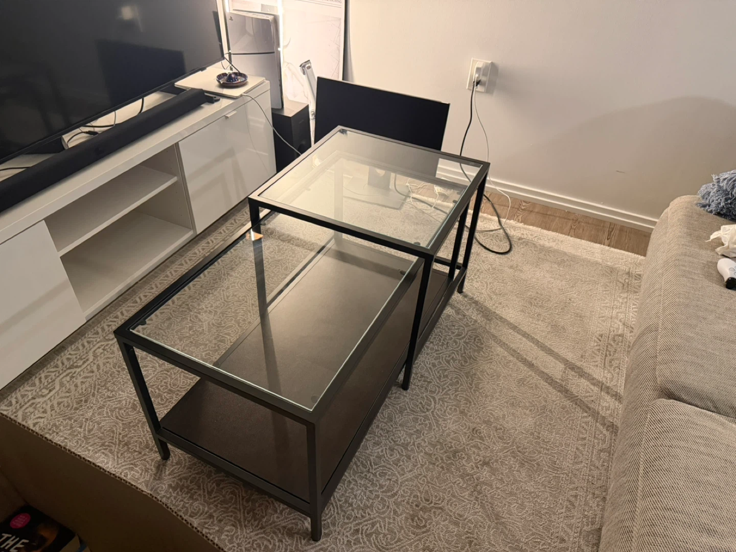 Cool Glass Coffee Table for Sale - photo 2