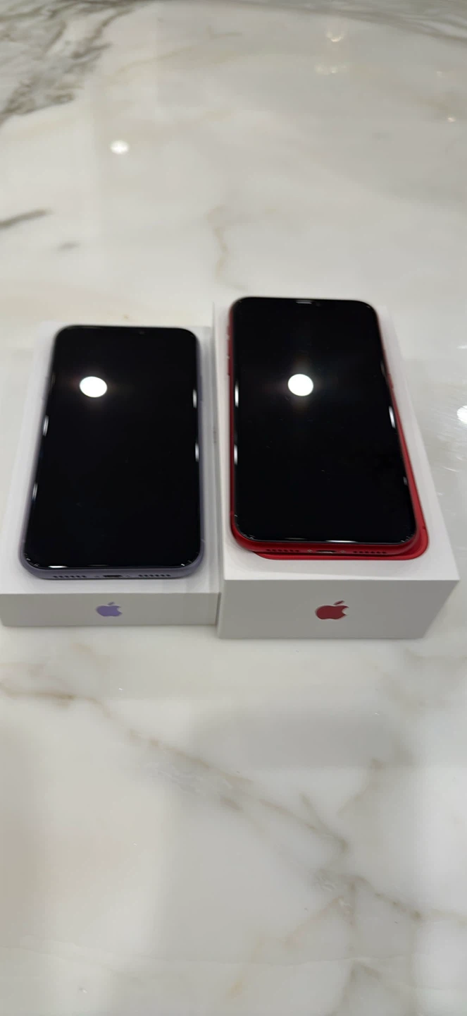 Apple iPhone 11 64GB Purple & Red Unlocked - photo 2