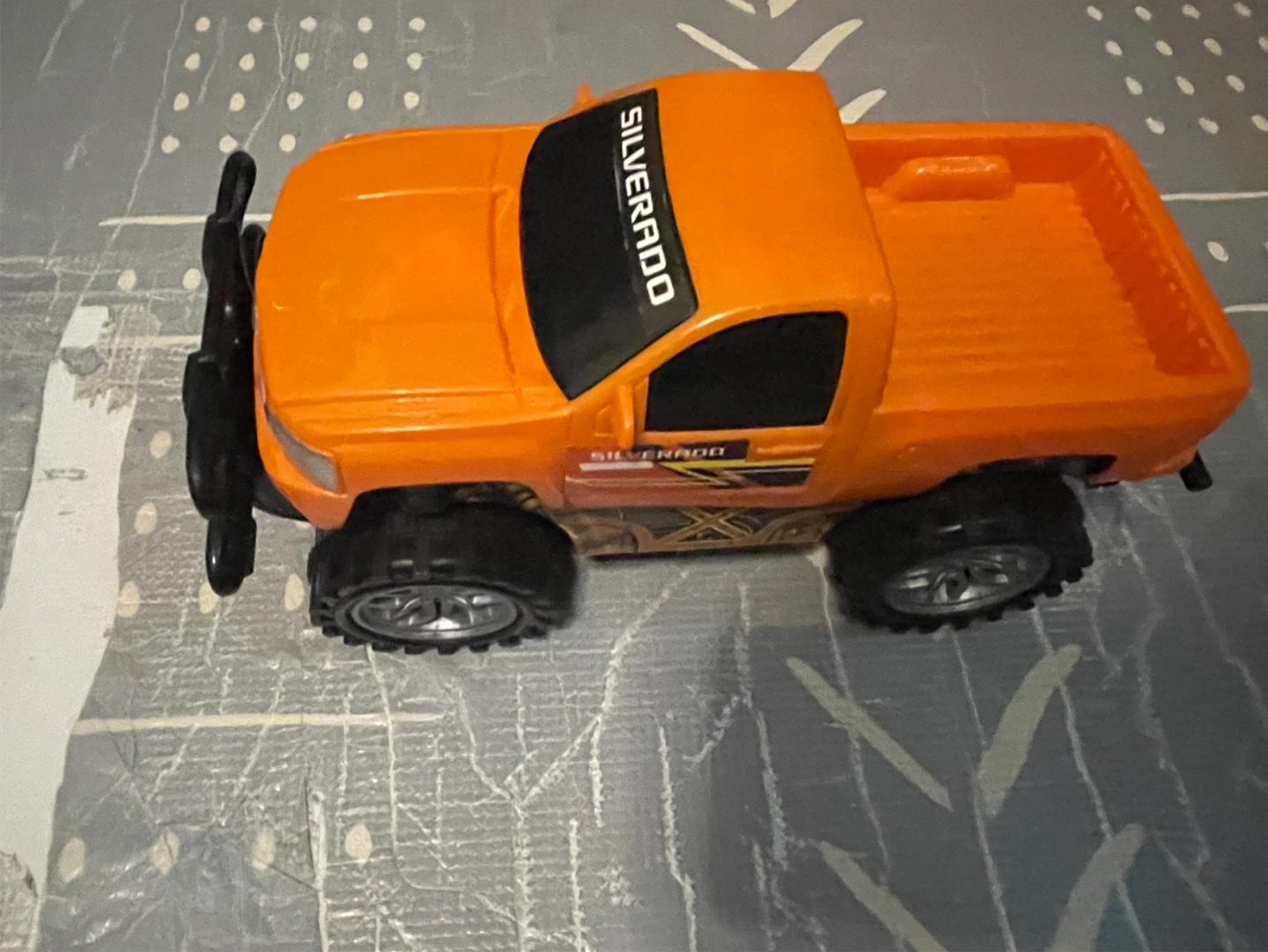 ⚽️Orange Silverado Toy Truck