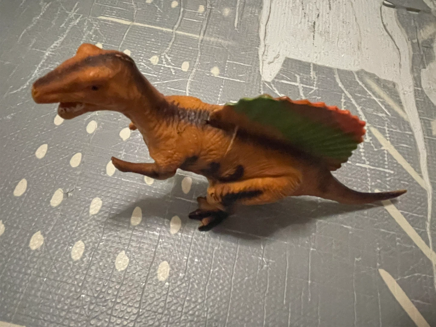 ⚽️Orange Dinosaur Toy