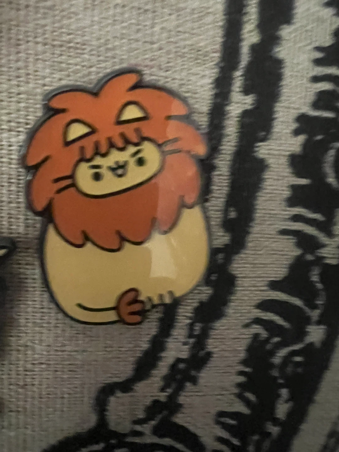Cute Lion Enamel Pin ⚽