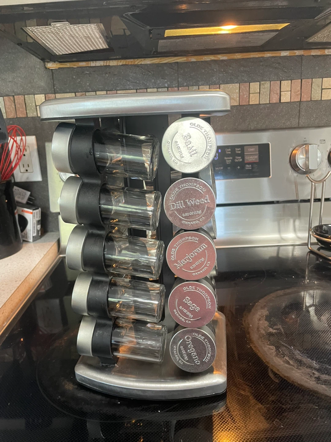 Olde Thompson spinning Spice Rack with 12 Jars - photo 4