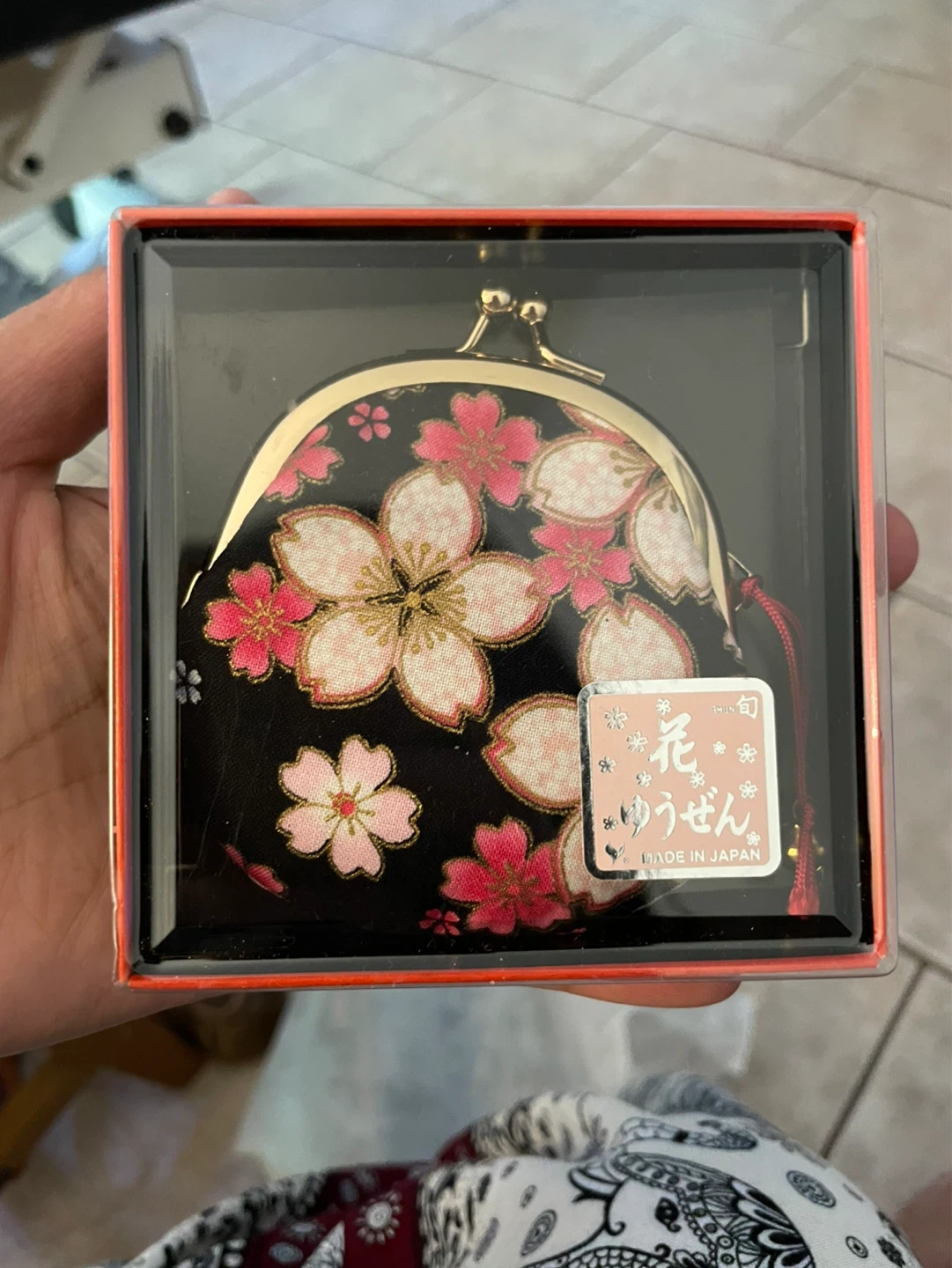 Japanese Coin Purse with Cherry Blossom Design - photo 5