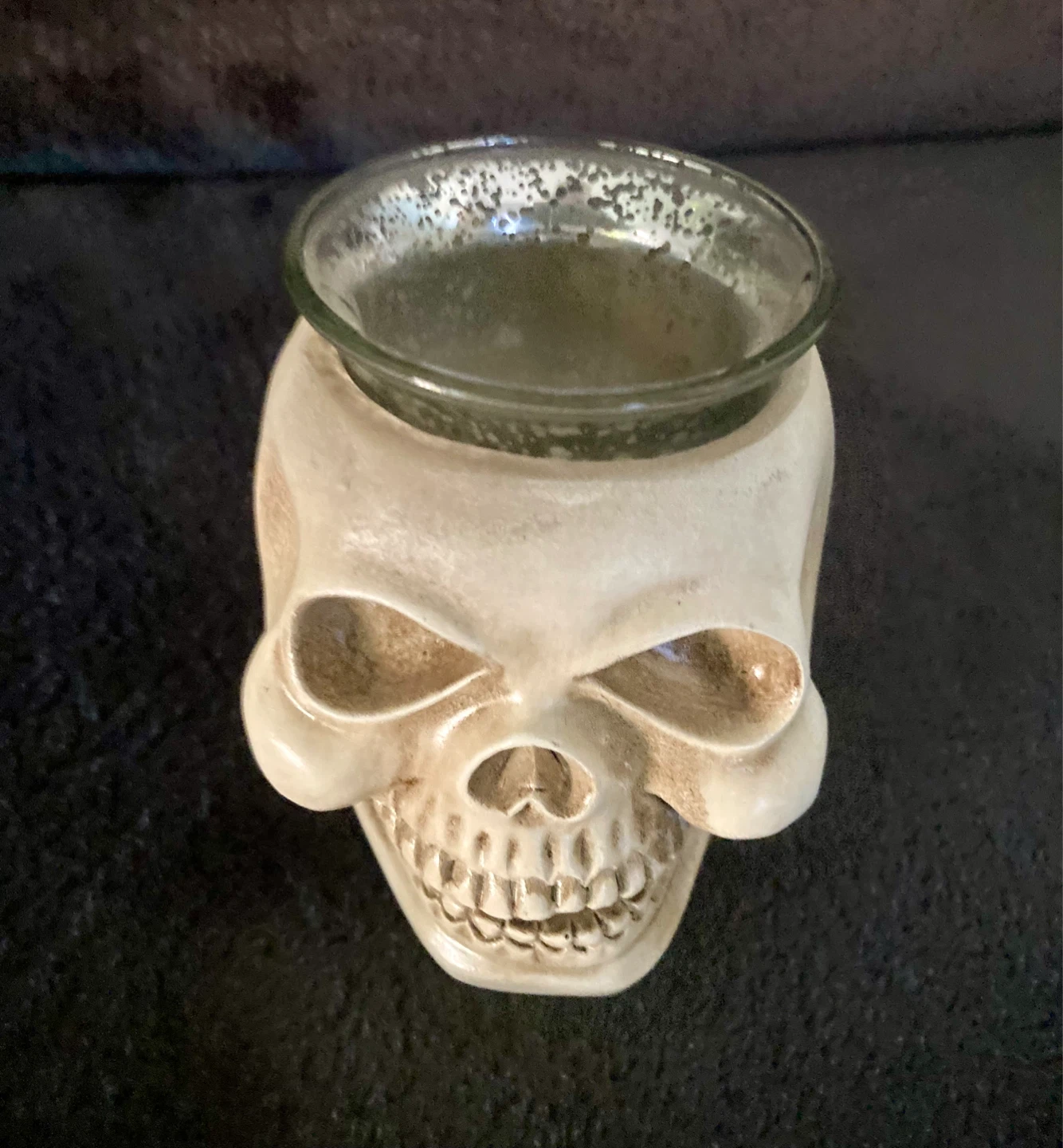 Brand new skull candle holder