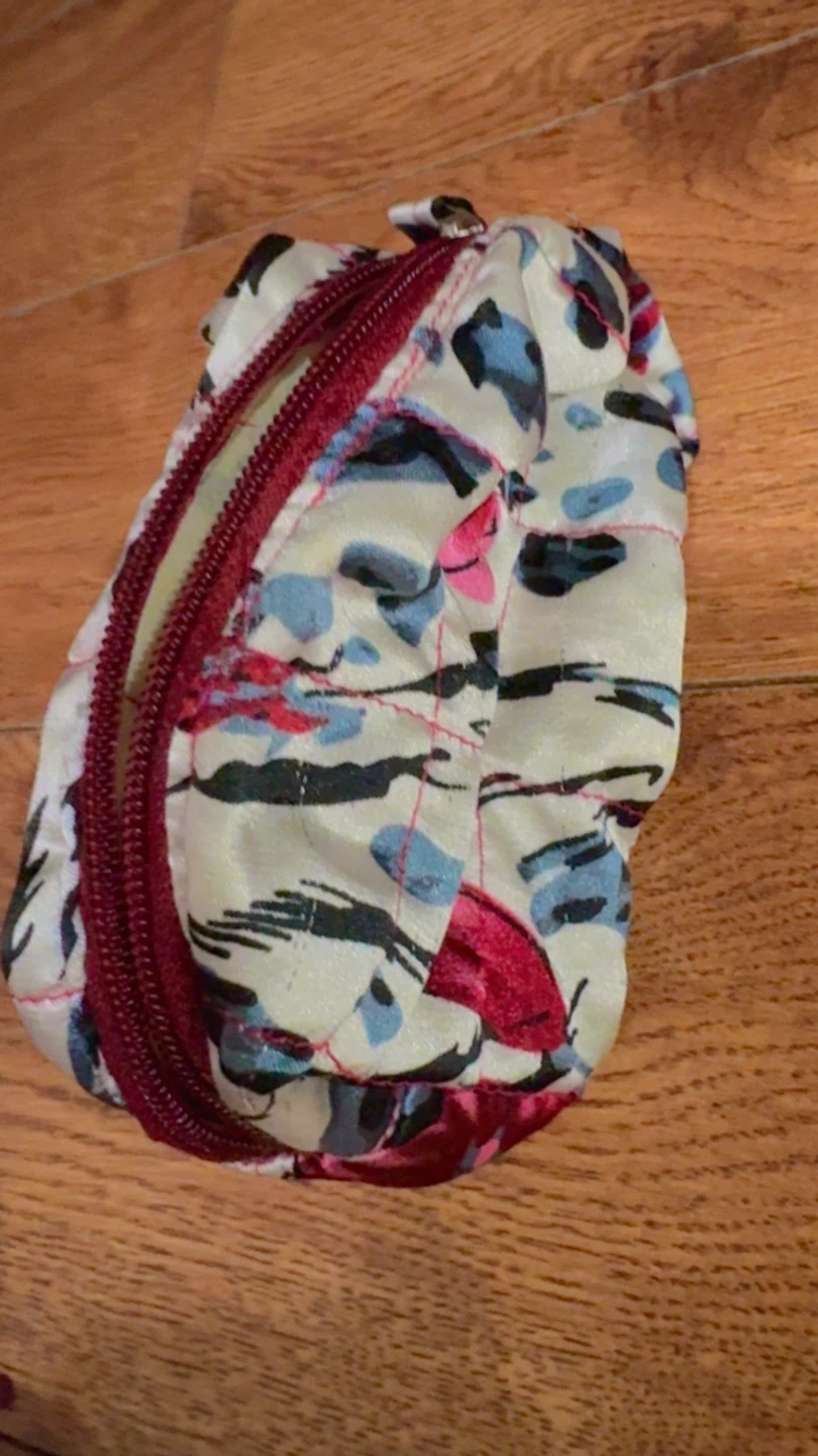 ⚽ Patterned Cosmetic Pouch