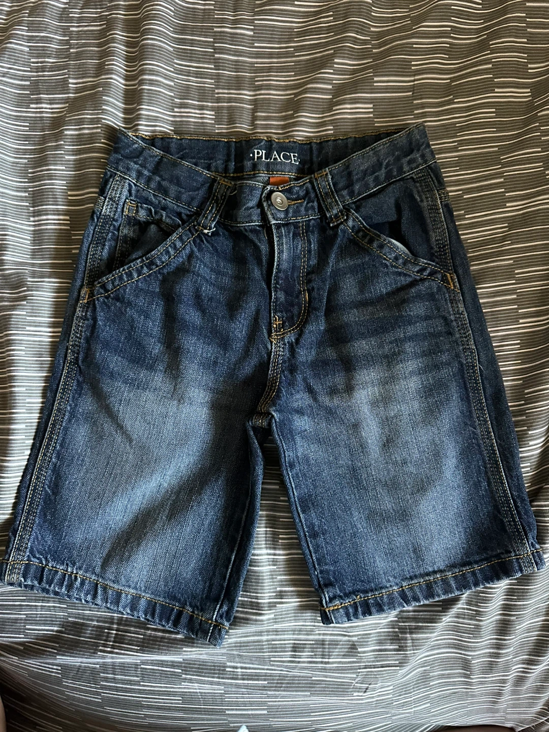 Kids Denim Shorts Size 7 ⚽️