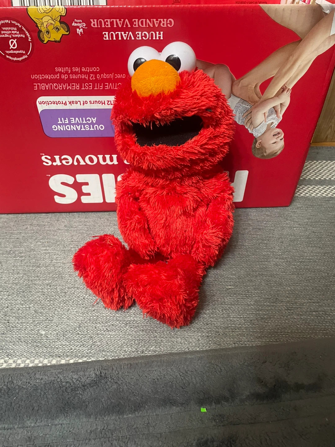 Hug Me Elmo Plush Toy