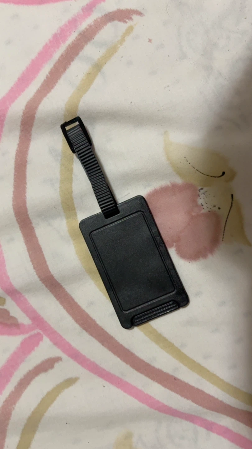 ⚽ Black Luggage Tag