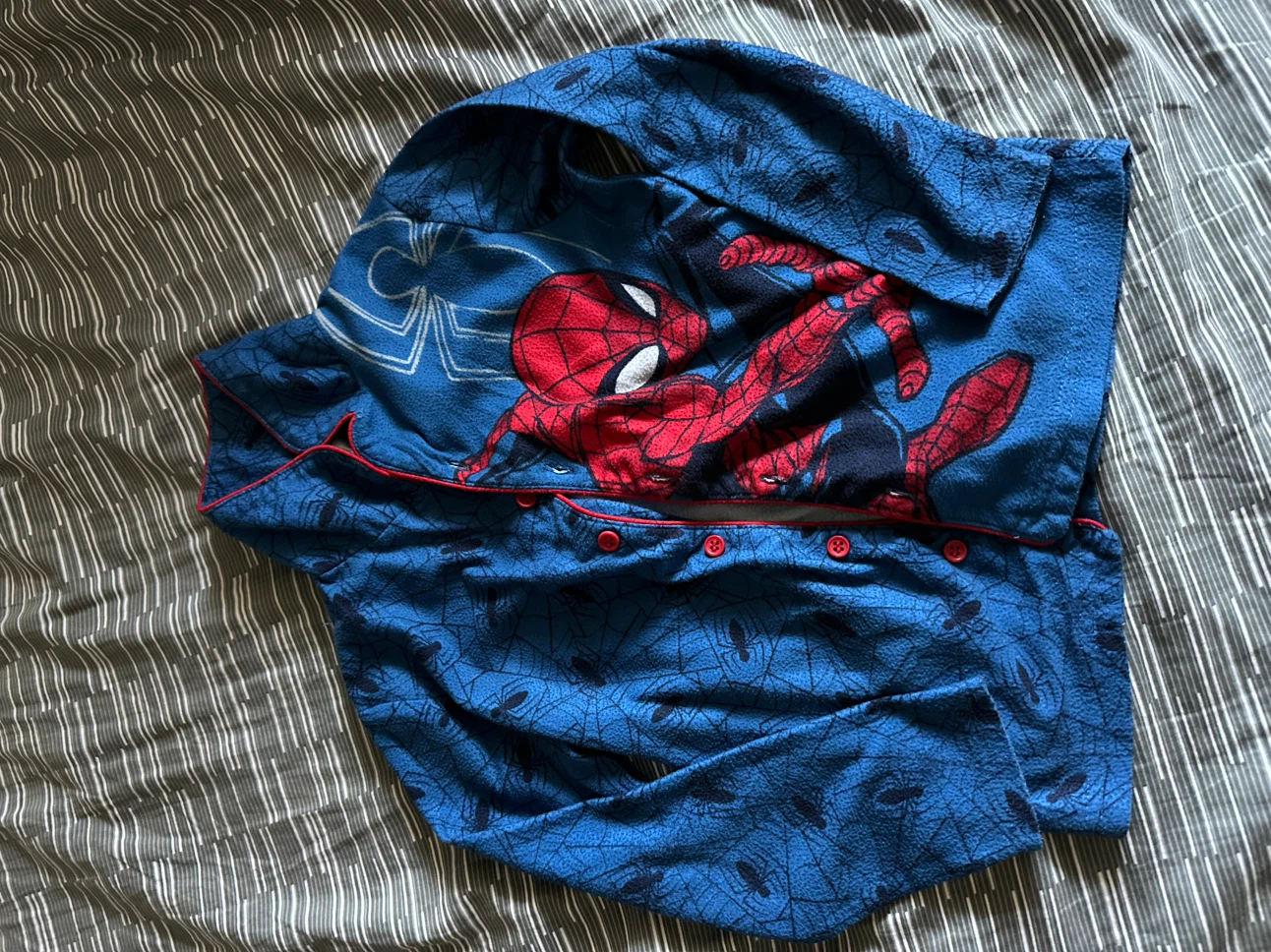 Spider-Man Pajamas Top ⚽️