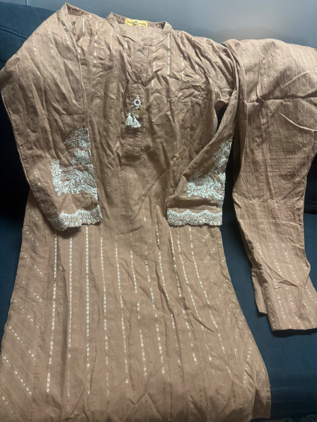 Bonanza Satrangi Pret 2 Piece Outfit - Size 16 - photo 4