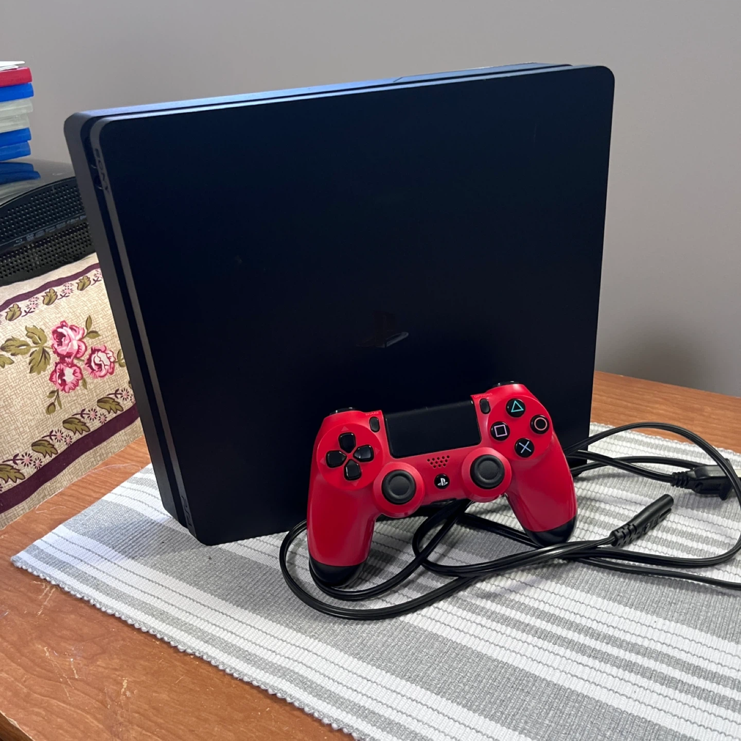 PS4 and PS3 with Games Available