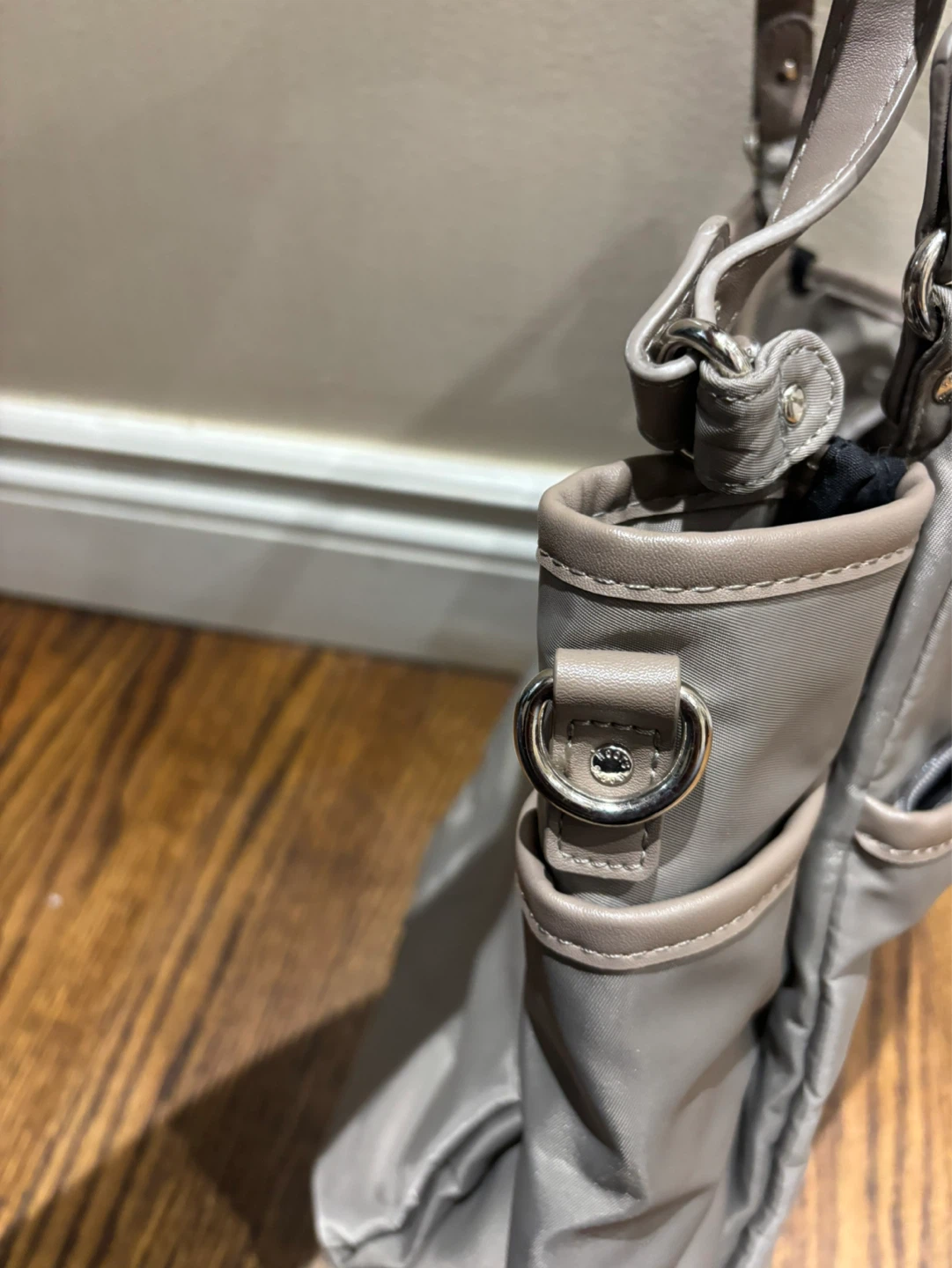 Roots Shoulder Bag - photo 4