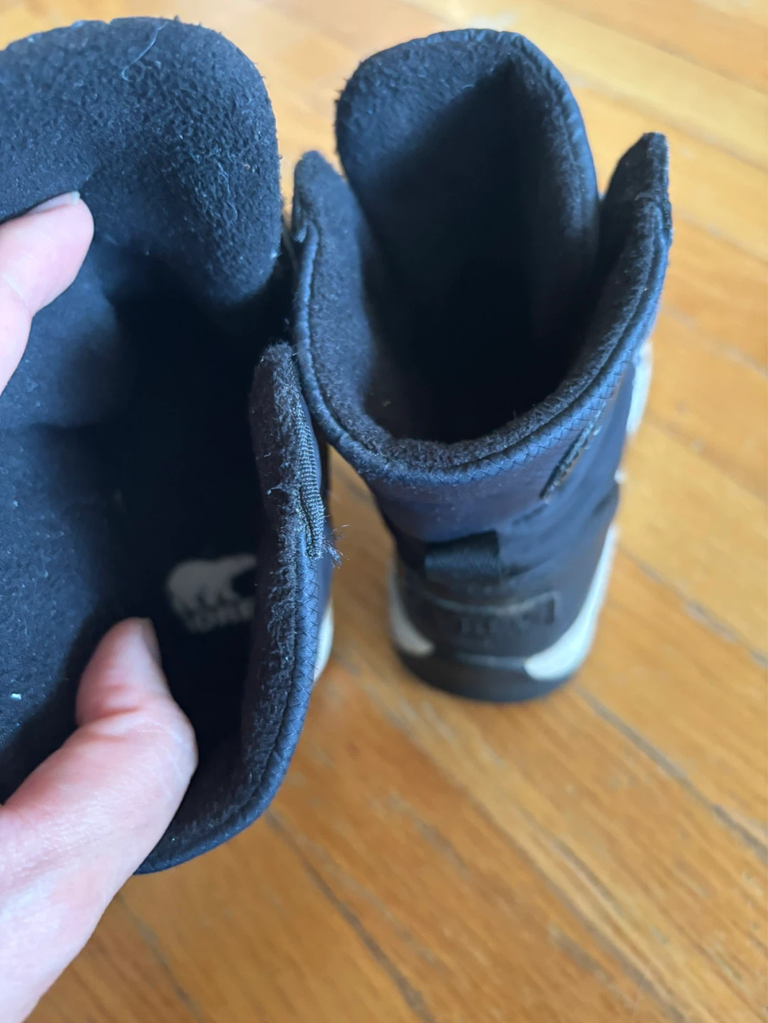 Sorel Black Snow Boots - Size 10 ⚽️ - photo 2