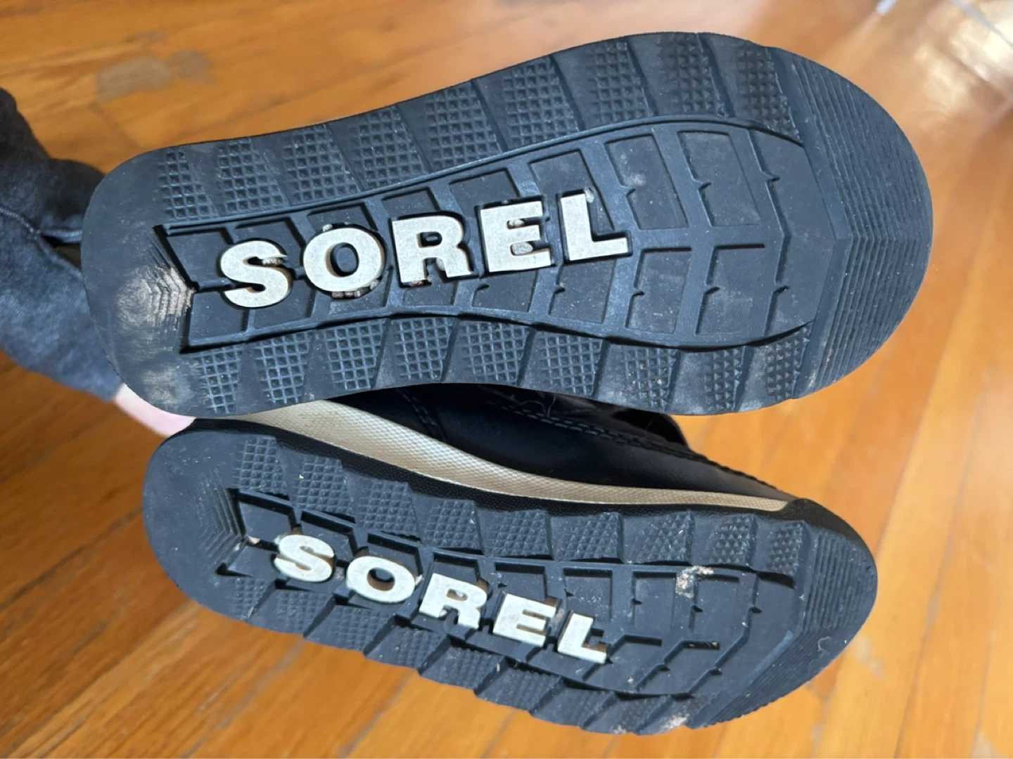 Sorel Black Snow Boots - Size 10 ⚽️