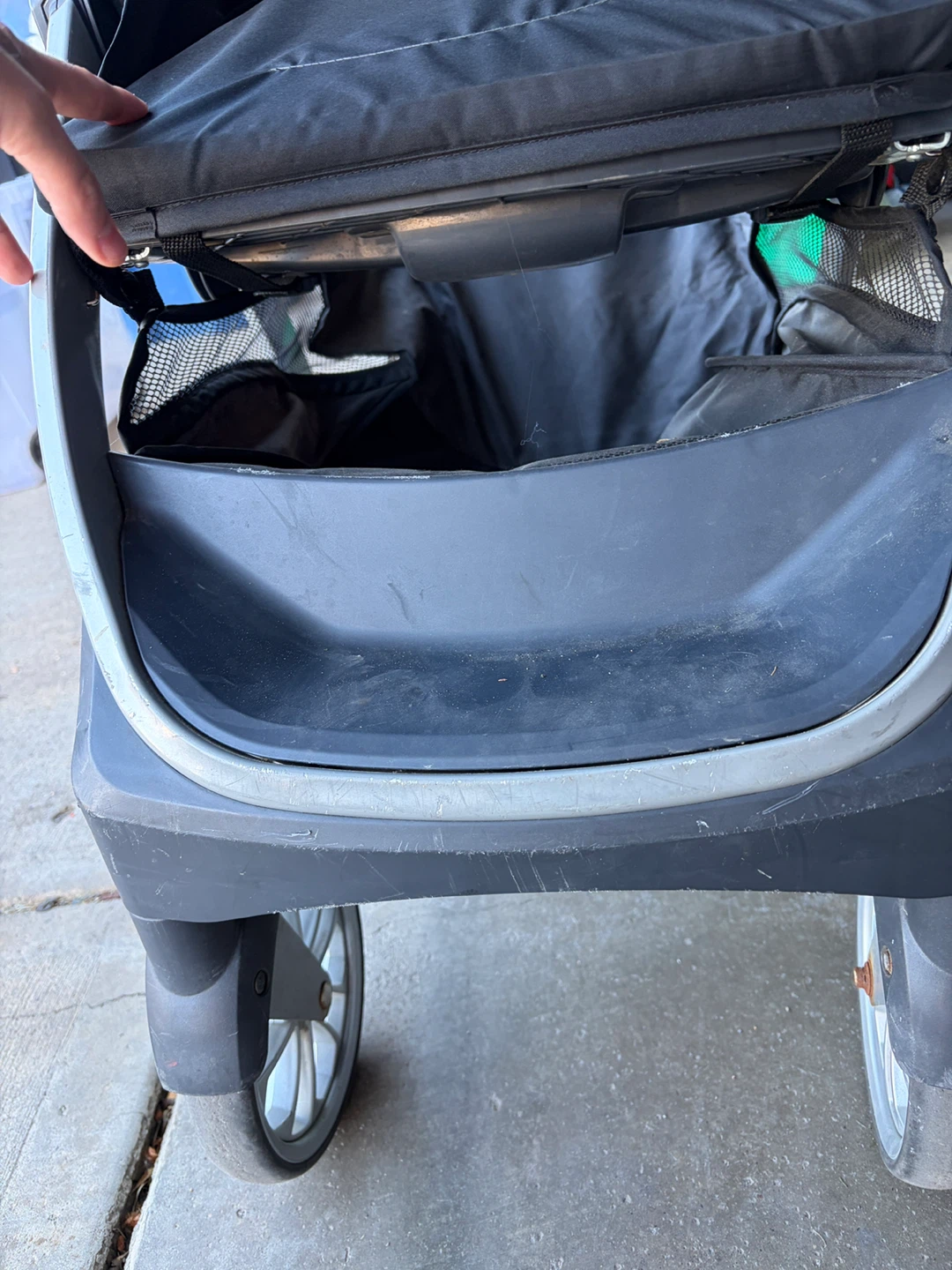 Chicco Bravo Stroller & Base - photo 3