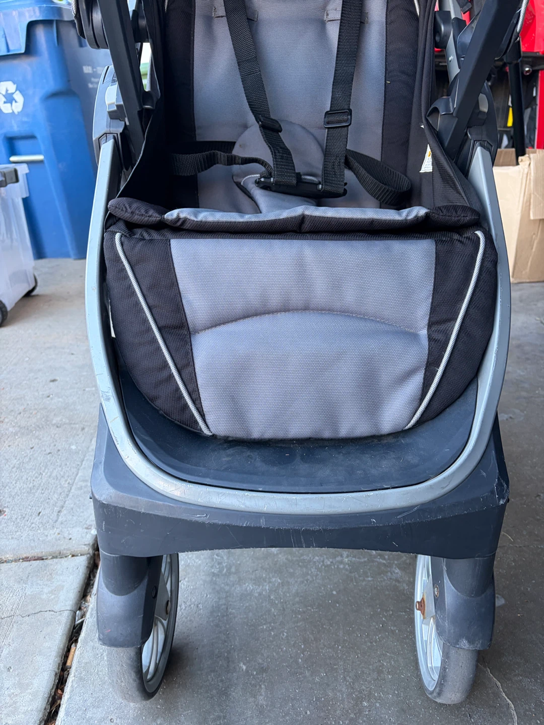 Chicco Bravo Stroller & Base - photo 2